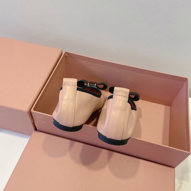 MIUMIU 26S BALLET FLATS IN LIGHT PINK CALFSKIN WITH BOW