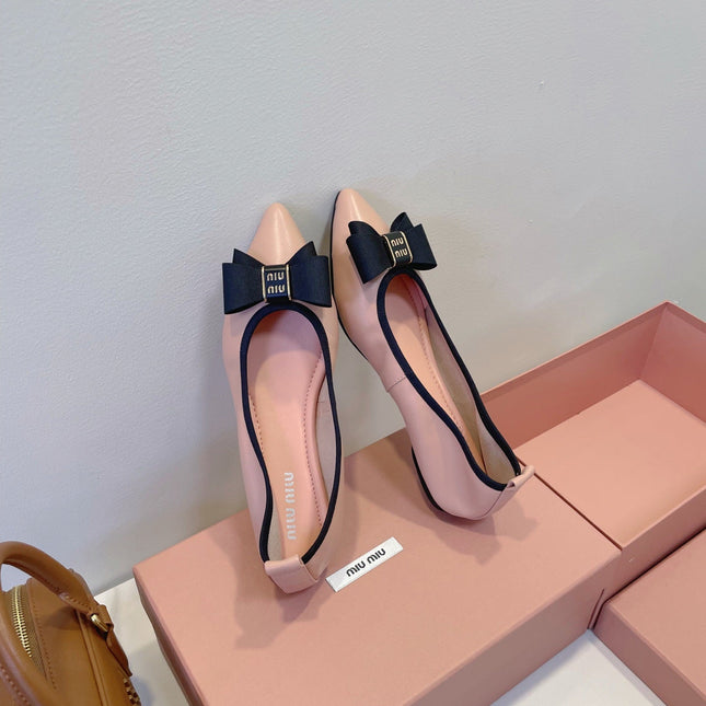 MIUMIU 26S BALLET FLATS IN LIGHT PINK CALFSKIN WITH BOW