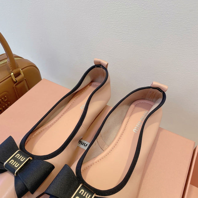 MIUMIU 26S BALLET FLATS IN LIGHT PINK CALFSKIN WITH BOW