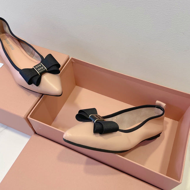 MIUMIU 26S BALLET FLATS IN LIGHT PINK CALFSKIN WITH BOW