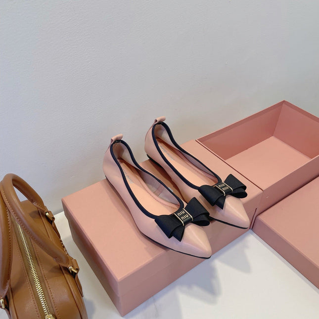 MIUMIU 26S BALLET FLATS IN LIGHT PINK CALFSKIN WITH BOW
