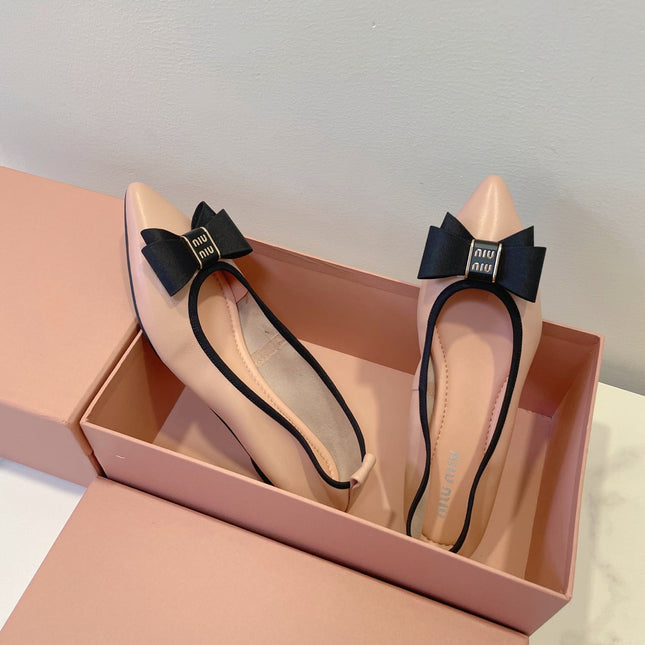 MIUMIU 26S BALLET FLATS IN LIGHT PINK CALFSKIN WITH BOW