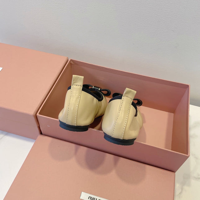 MIUMIU 26S BALLET FLATS IN BEIGE CALFSKIN WITH BOW