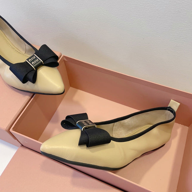 MIUMIU 26S BALLET FLATS IN BEIGE CALFSKIN WITH BOW