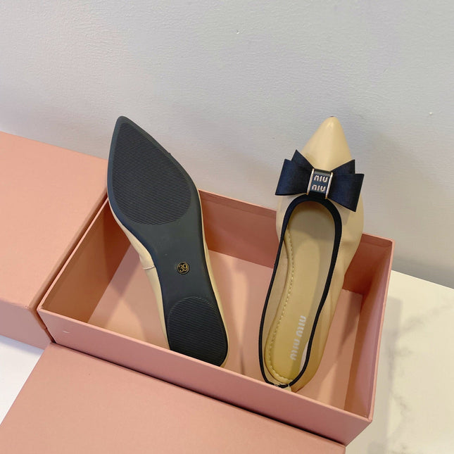 MIUMIU 26S BALLET FLATS IN BEIGE CALFSKIN WITH BOW