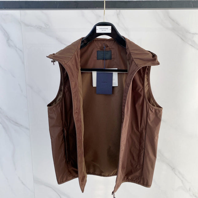 PRADA 26S SLEEVELESS HOODED JACKET 785