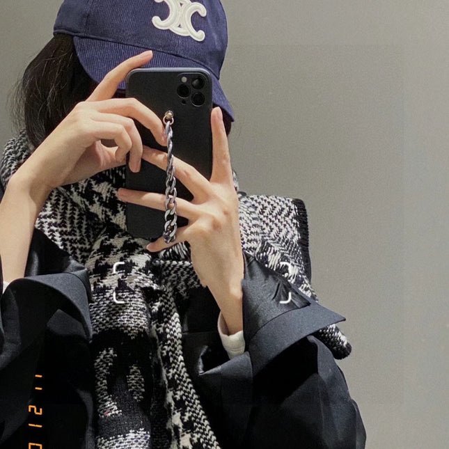 CHANEL 25S SCARF 190 CM IN CASHMERE 943827
