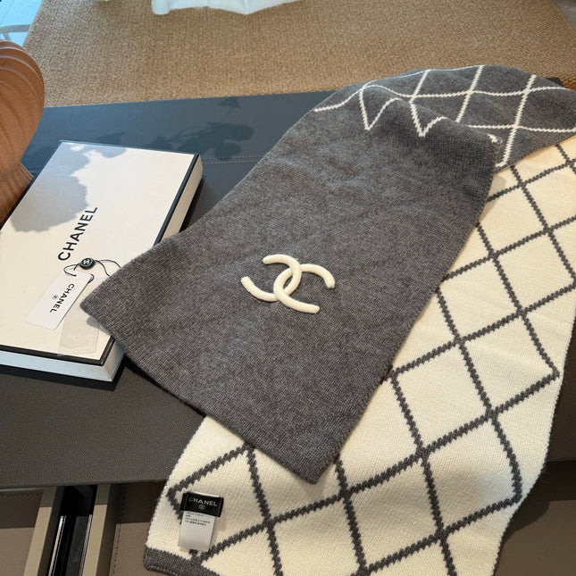 CHANEL 25S SCARF 180 CM IN WOOL CASHMERE 943029