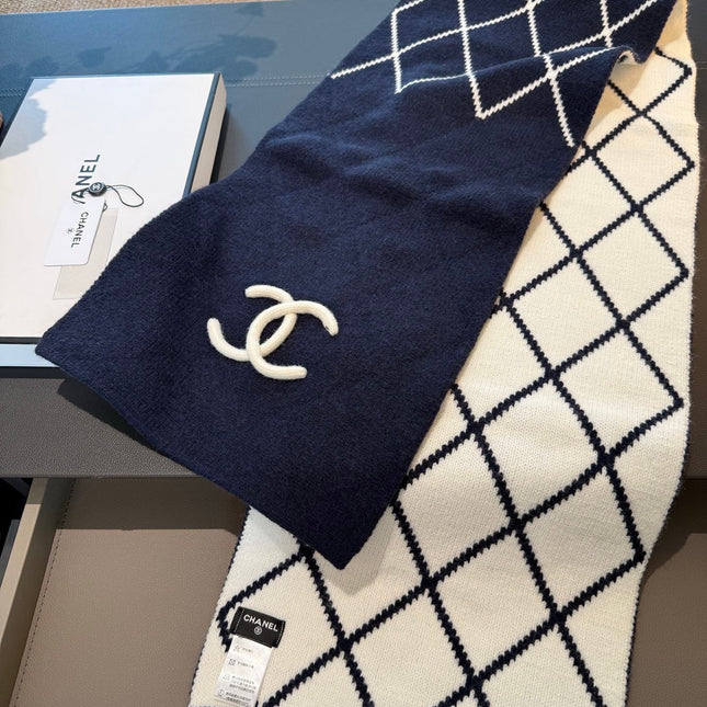 CHANEL 25S SCARF 180 CM IN WOOL CASHMERE 943031
