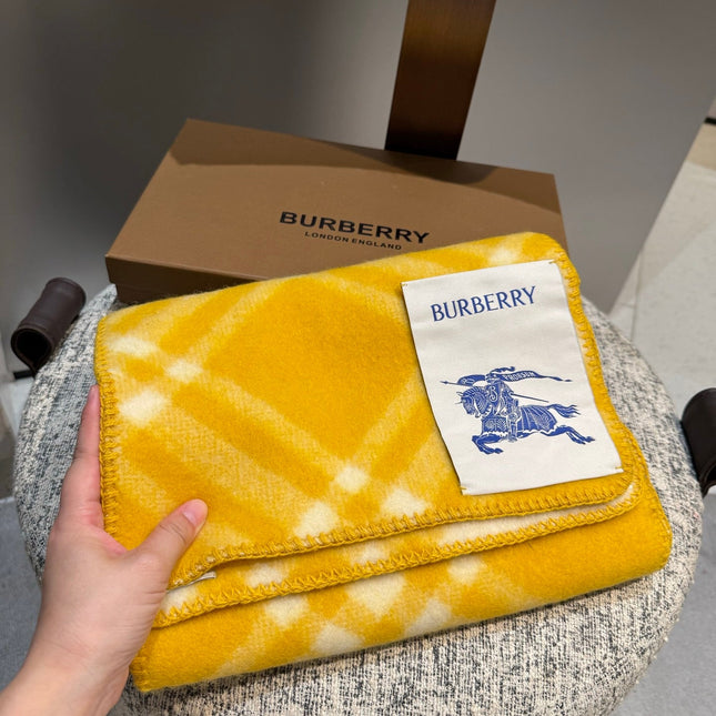 BURBERRY 26S SCARF 180CM IN CASHMERE 307284