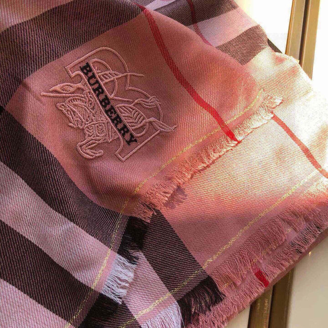 BURBERRY 26S SCARF 200CM IN CASHMERE 215174