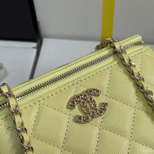VANITY CASE 17 CRYSTAL STUDDED LOGO IN YELLOW CALFSKIN GOLD HARDWARE