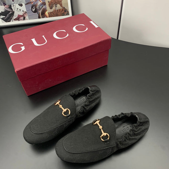 GUCCI 26S LOAFERS IN BLACK CANVAS