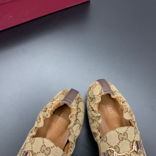 GUCCI 26S LOAFERS IN DARK BEIGE CANVAS