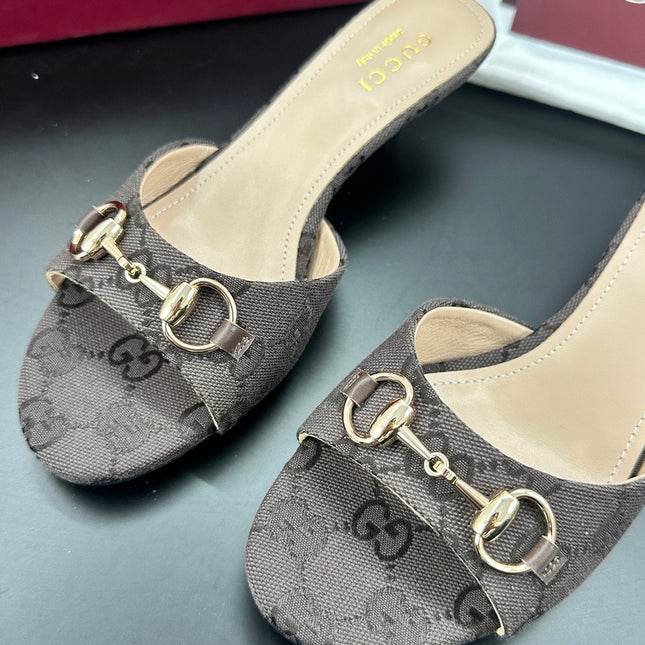 GUCCI 26S HIGH-HEELED SANDALS 50 MM IN DARK BROWN CANVAS