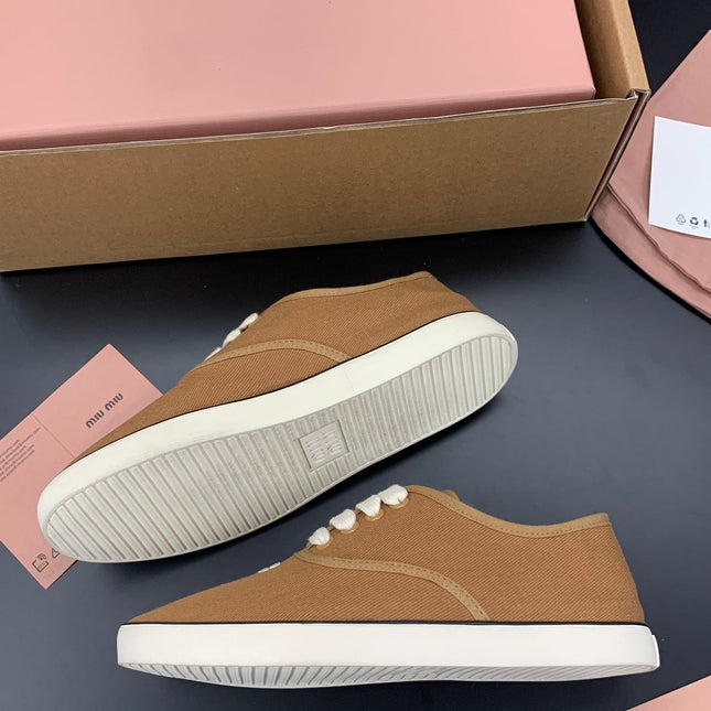 MIUMIU 26S LACE UP SNEAKERS IN CARAMEL BROWN CANVAS RUBBER SOLE
