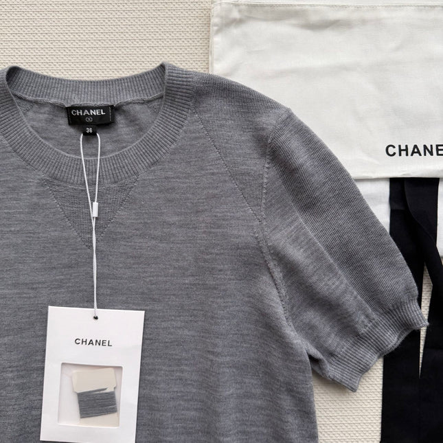 CHANEL 26S SHORT-SLEEVE KNIT TOP 917