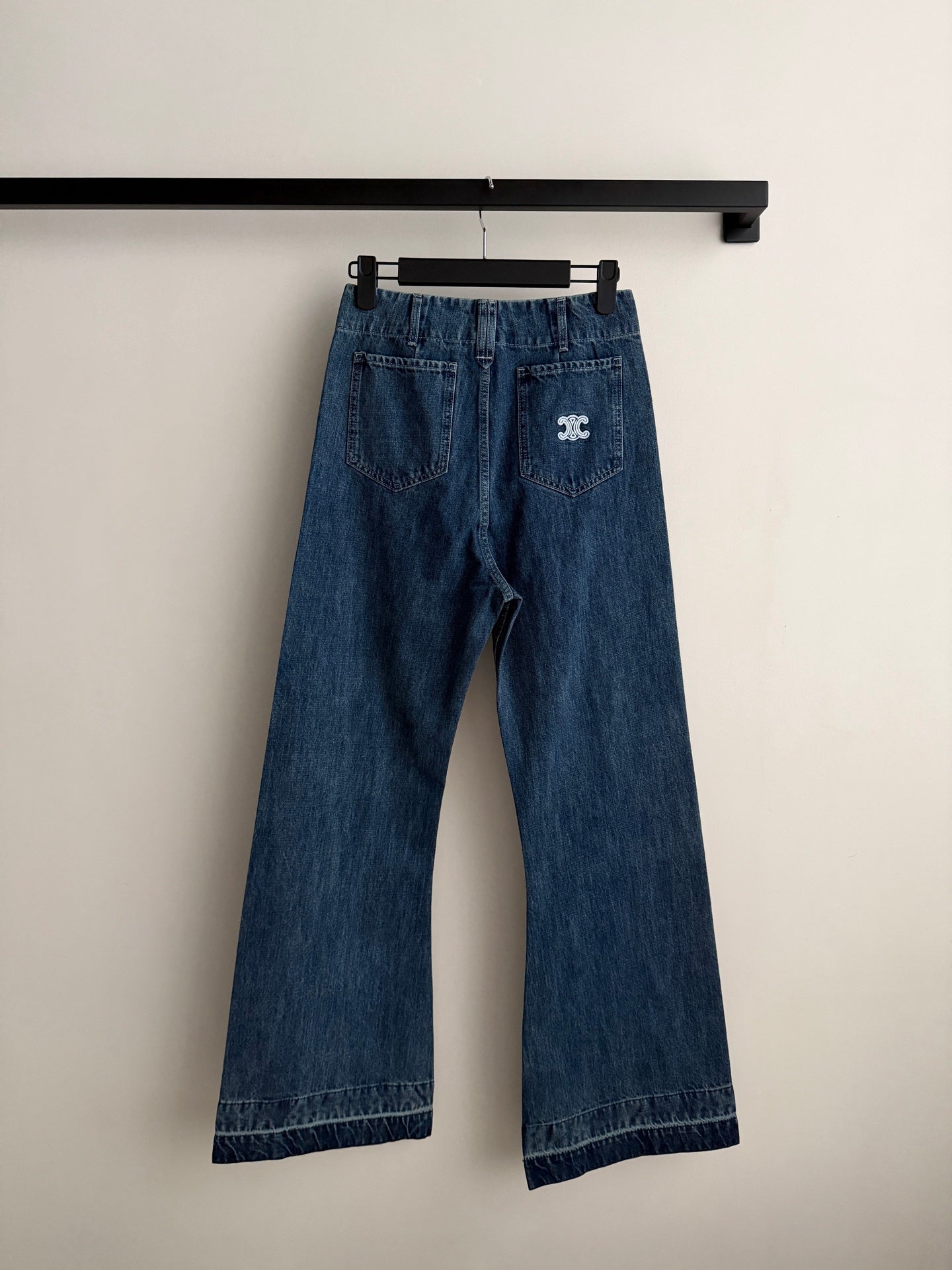 CELINE 26S FLARED JEANS 431