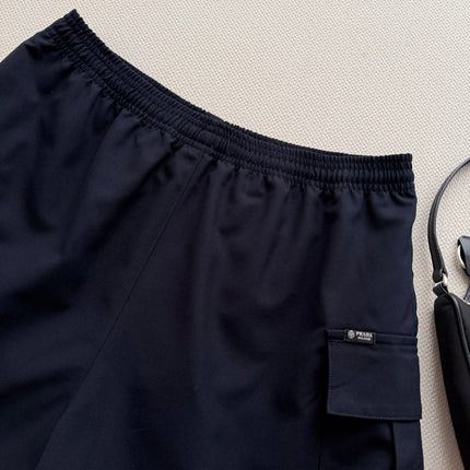 PRADA 26S CARGO SHORTS STYLE 940