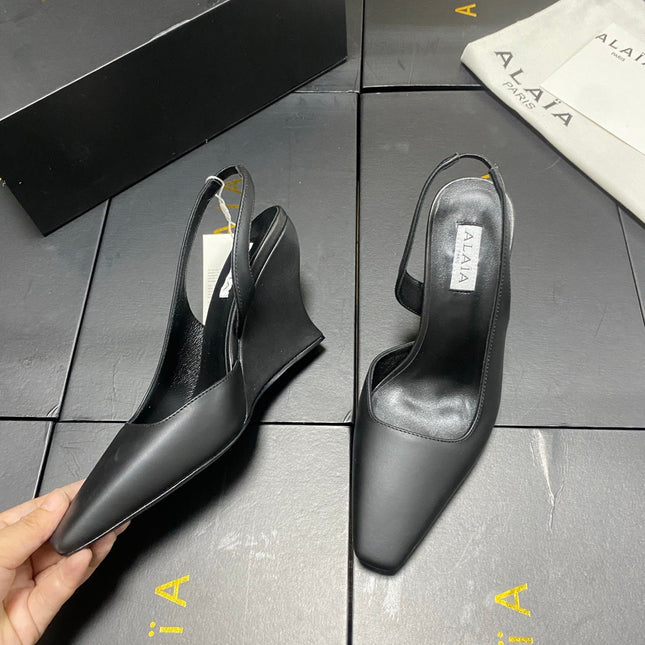 ALAIA 26S WEDGE SLINGBACKS 95 MM IN BLACK CALFSKIN
