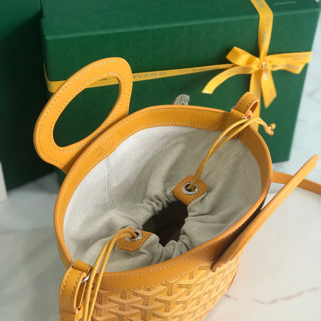 GOYA 26S BELUGA MINI BAG 23CM IN HONEY YELLOW GOYARDINE CANVAS AND CALFSKIN