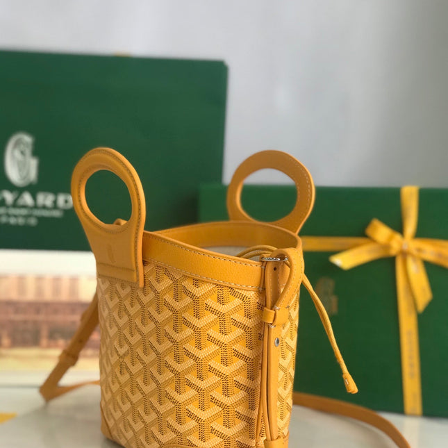 GOYA 26S BELUGA MINI BAG 23CM IN HONEY YELLOW GOYARDINE CANVAS AND CALFSKIN