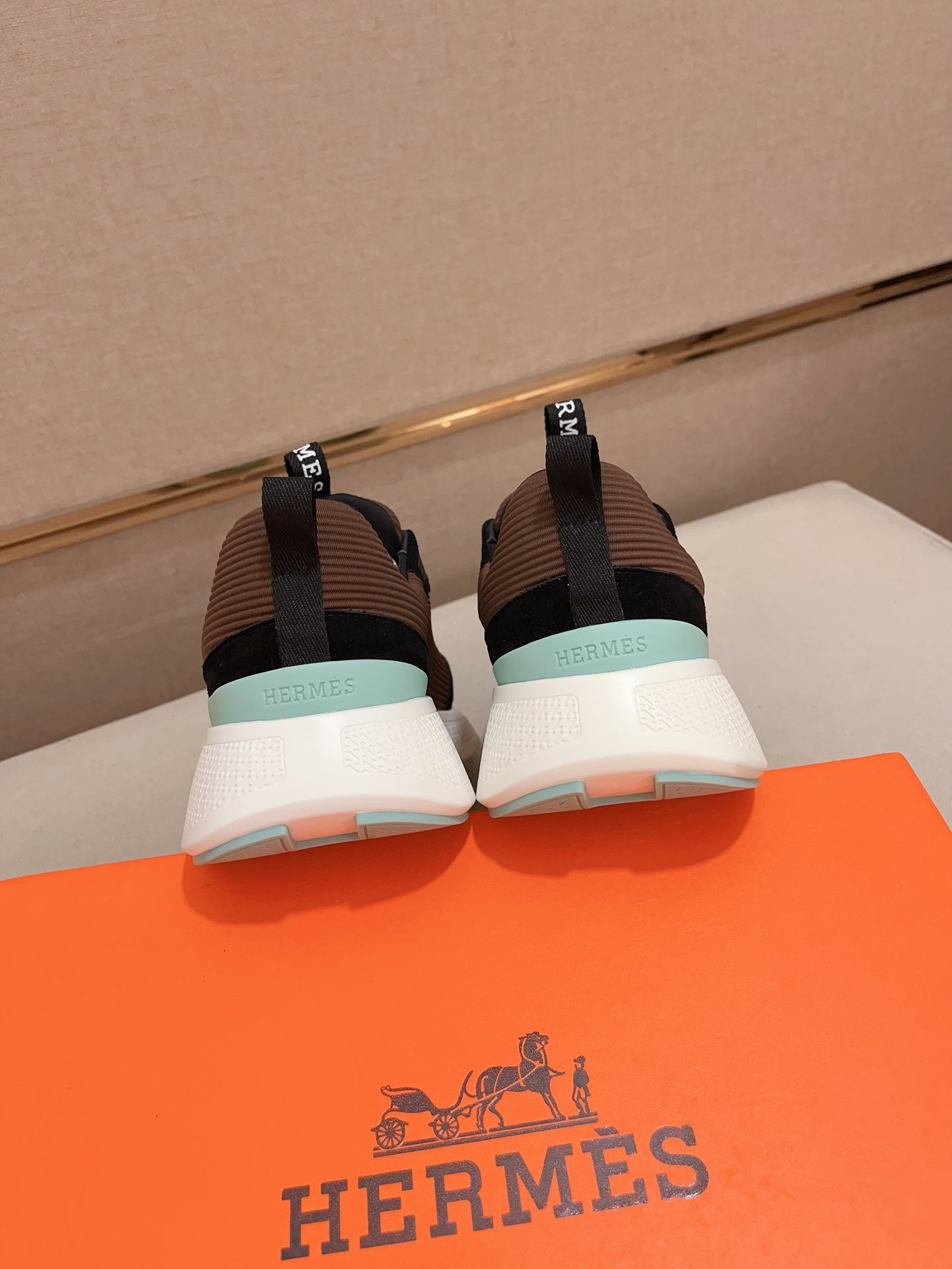 HM HUGO SNEAKER BROWN WEAVE AND SUEDE