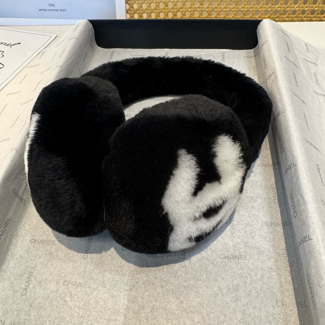 CHANEL 25S SKI EARMUFFS 928815