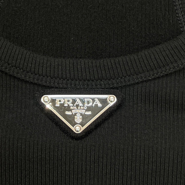 PRADA 26S SLEEVELESS TOP 1054
