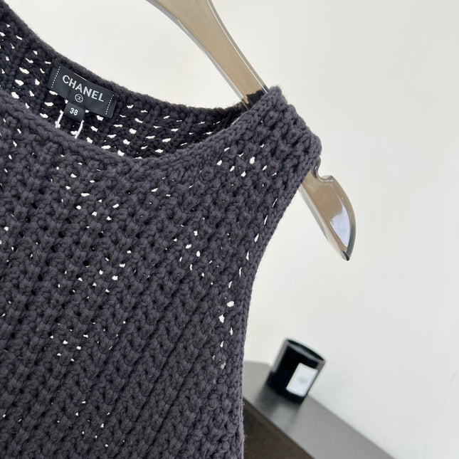 CHANEL 26S SLEEVELESS KNIT TOP 1495