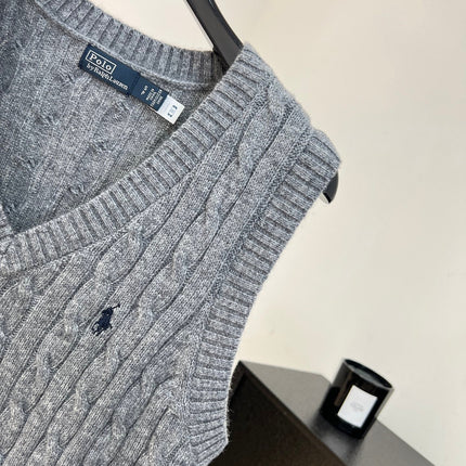 RALPH LAUREN 26S V-NECK CABLE-KNIT VEST 736