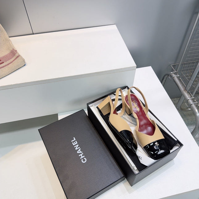 CHANEL 26S SLINGBACK 55 MM IN BEIGE LAMBSKIN WITH BLACK CAP TOE