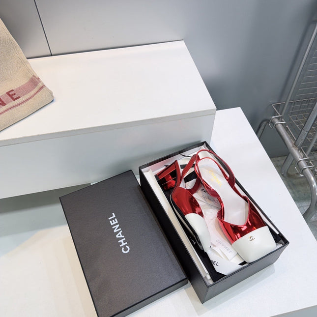 CHANEL 26S SLINGBACK 55 MM IN RED GLOSSY LAMBSKIN WITH WHITE CAP TOE