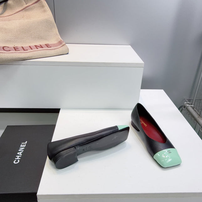 CHANEL 26S FLATS IN BLACK LAMBSKIN WITH MINT GREEN CAP TOE