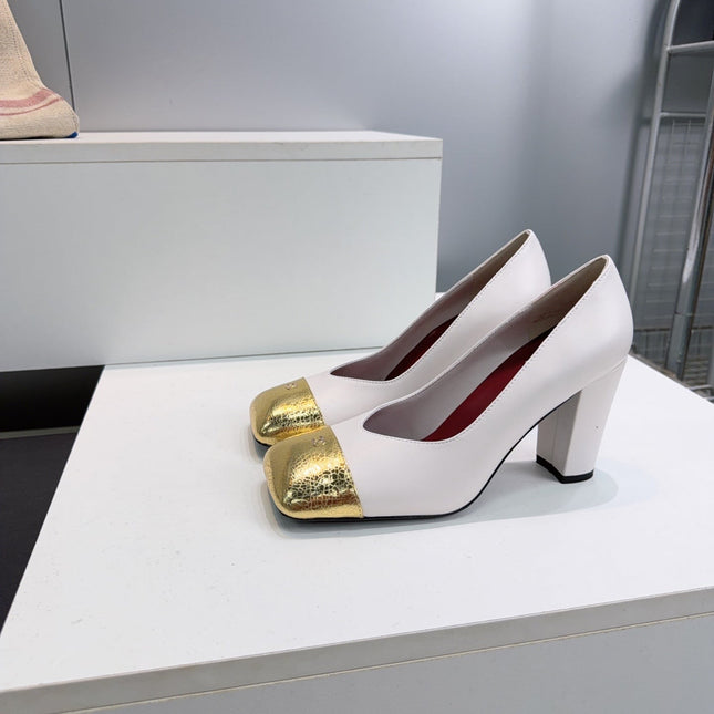 CHANEL 26S SQUARE-TOE HIGH HEELS 95 MM IN WHITE LAMBSKIN WITH GOLD CAP TOE