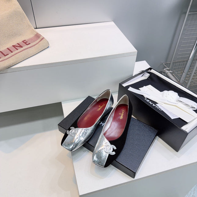 CHANEL 26S SQUARE-TOE FLATS IN SILVER LAMBSKIN AND BLACK SUEDE