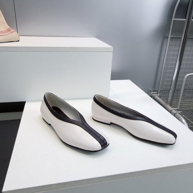 CHANEL 26S SQUARE-TOE FLATS IN WHITE LAMBSKIN WITH BLACK TRIM