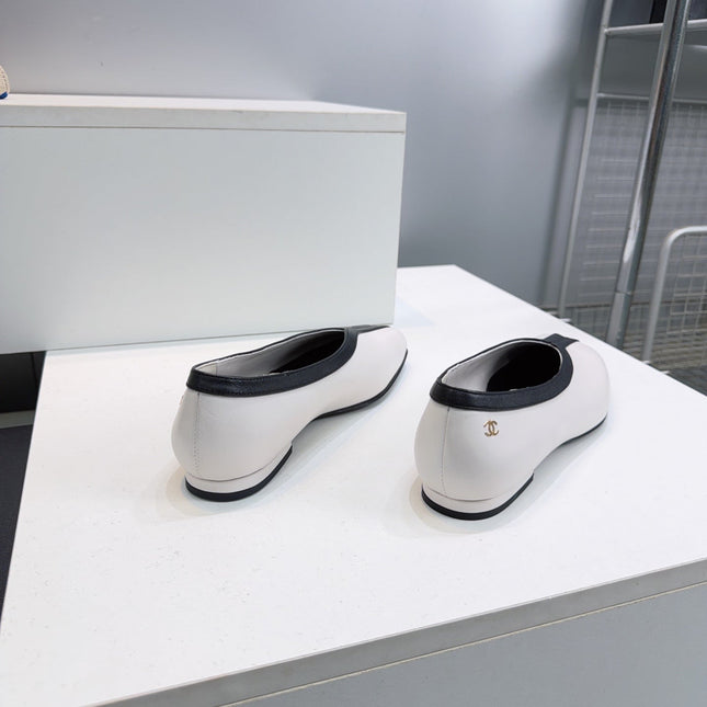 CHANEL 26S SQUARE-TOE FLATS IN WHITE LAMBSKIN WITH BLACK TRIM