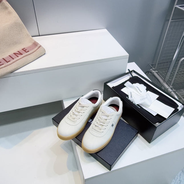CHANEL 26S GUM SOLE SNEAKERS IN OFF-WHITE SUEDE