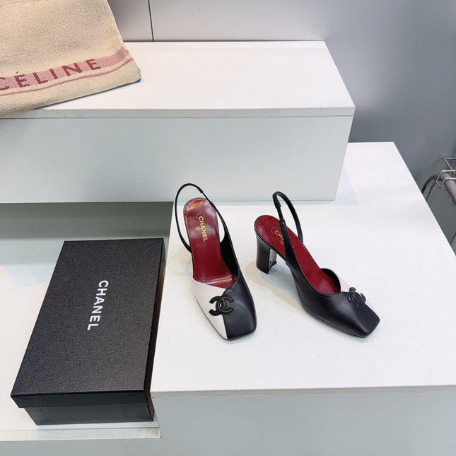 CHANEL 26S SLINGBACK 100 MM IN BLACK AND WHITE LAMBSKIN