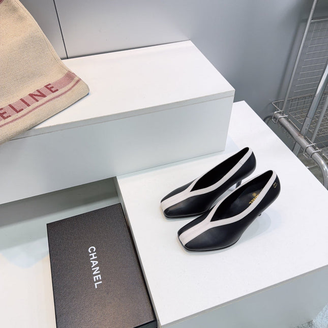 CHANEL 26S HIGH HEELS 100 MM IN BLACK CALFSKIN