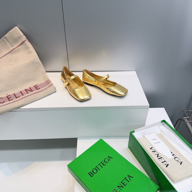 BOTTEGA VENETA 26S SQUARE-TOE MARY JANES IN GOLD LAMBSKIN