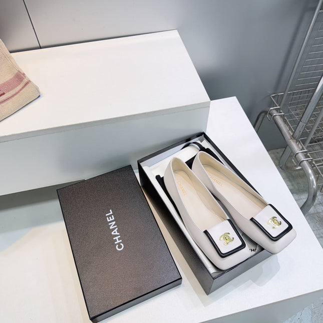 CHANEL 26S SQUARE-TOE BALLET FLATS IN WHITE WITH BLACK TRIM LAMBSKIN
