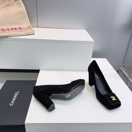 CHANEL 26S SQUARE-TOE HIGH HEELS 95 MM IN BLACK SUEDE