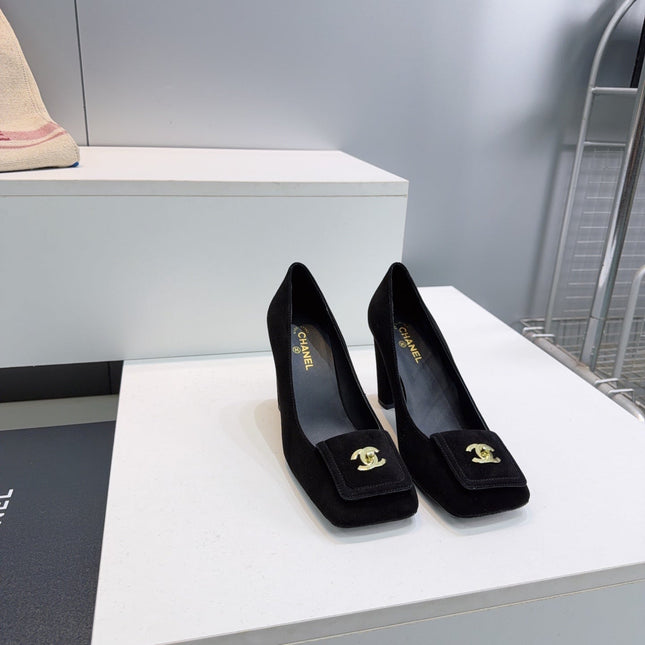 CHANEL 26S SQUARE-TOE HIGH HEELS 95 MM IN BLACK SUEDE