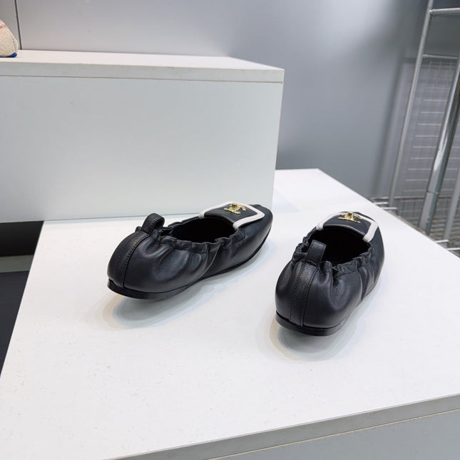 CHANEL 26S BALLERINA FLATS IN BLACK WITH WHITE TRIM LAMBSKIN
