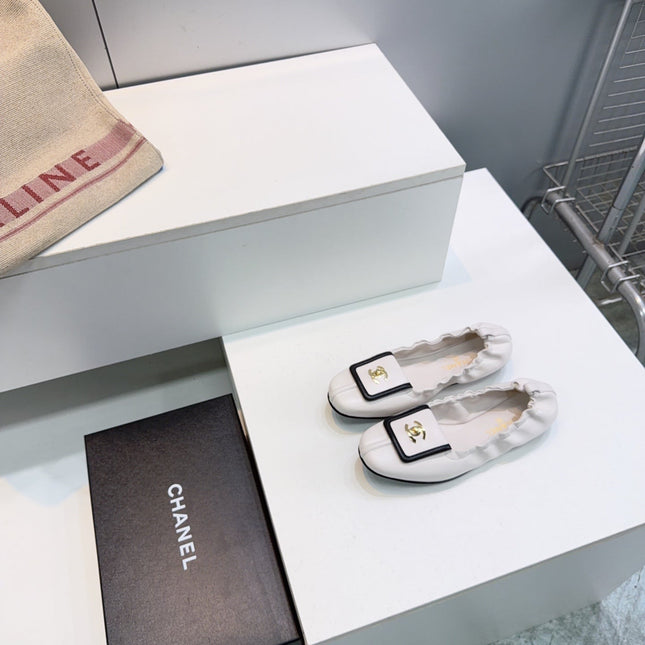CHANEL 26S BALLERINA FLATS IN WHITE WITH BLACK TRIM LAMBSKIN