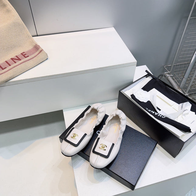 CHANEL 26S BALLERINA FLATS IN WHITE WITH BLACK TRIM LAMBSKIN