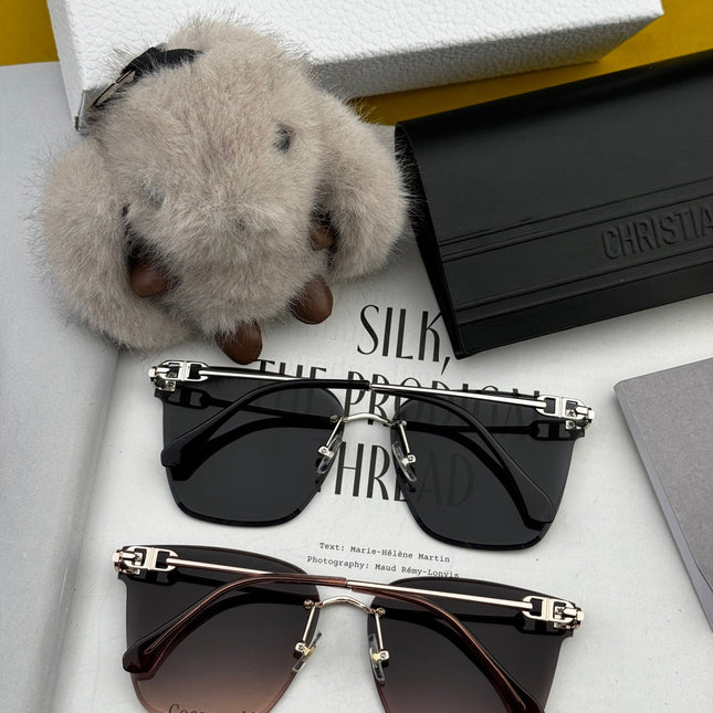 MONTAIGNE SUNGLASS CD4641 IN METAL
