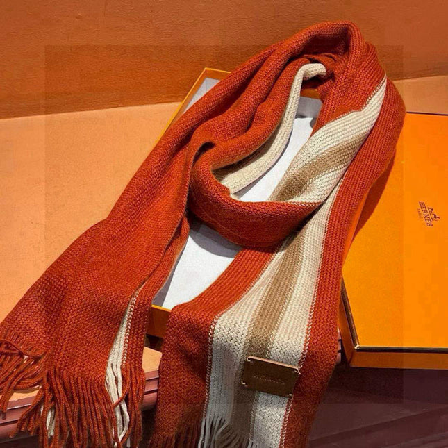 GUCCI 25S SCARF 180 IN CASHMERE 711251